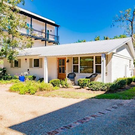 Downtown Fairhope Cottage Exterior photo